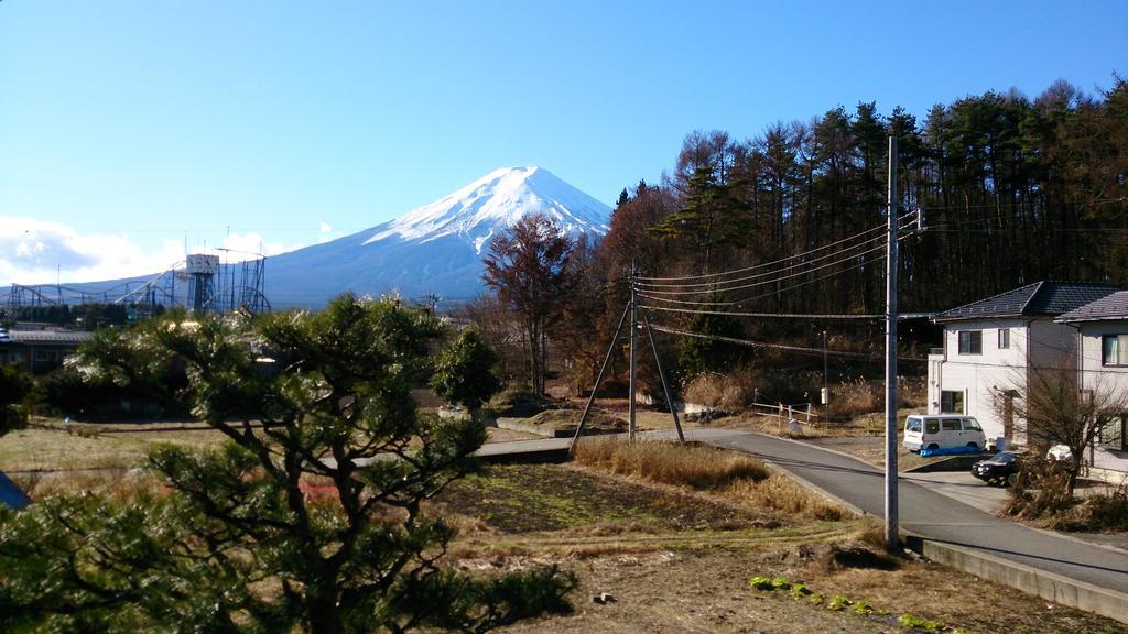 Teishaba Guesthouse&Cafe Fujiyoshida Eksteriør billede