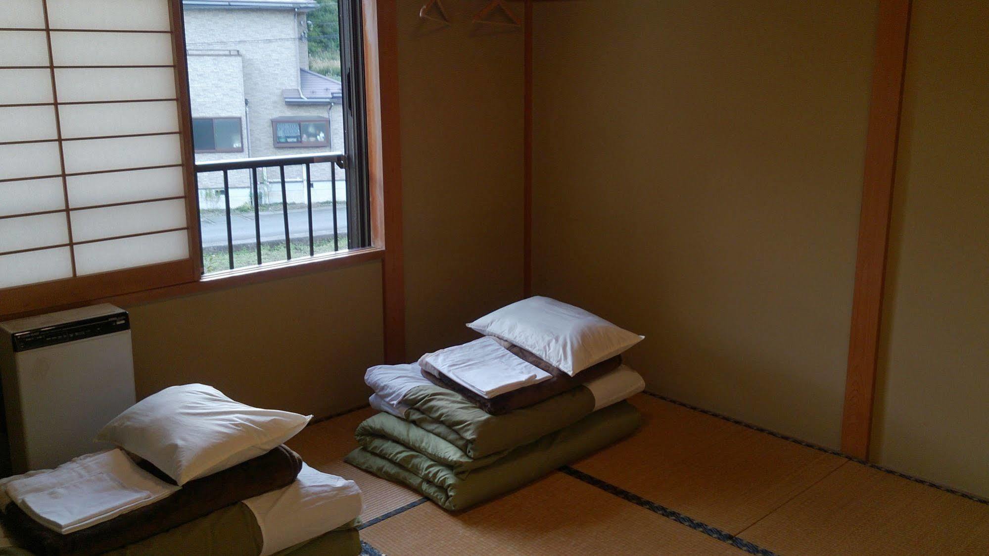 Teishaba Guesthouse&Cafe Fujiyoshida Eksteriør billede